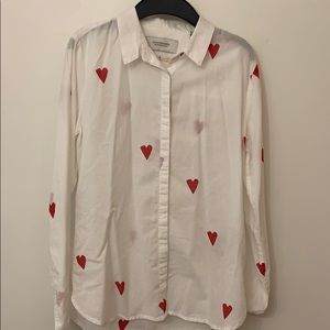 Long sleeve buttoned shirt